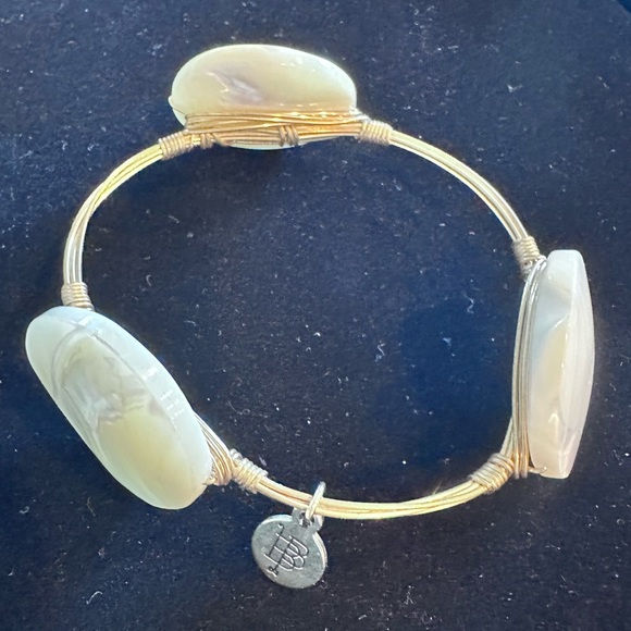 BOURBON & BOWETIES | The Kendy Bangle Bracelet - Picture 1 of 3